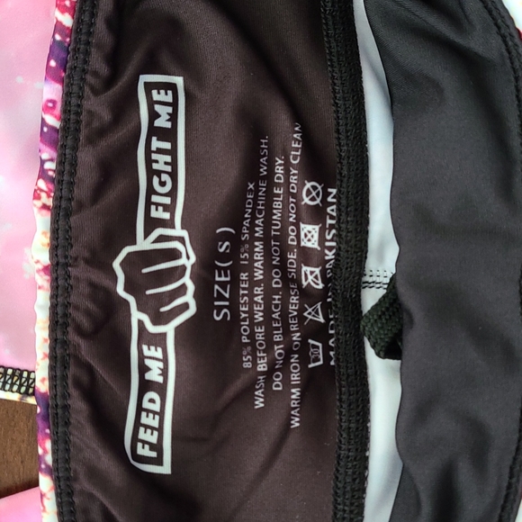 Feed Me Fight Me Leggings - Picture 5 of 6